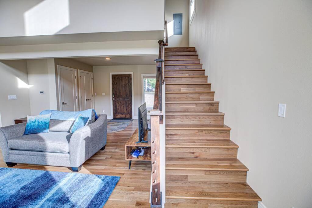 Newly Built Modern Chalet Duplex - 2 Mount Hood Village Екстериор снимка